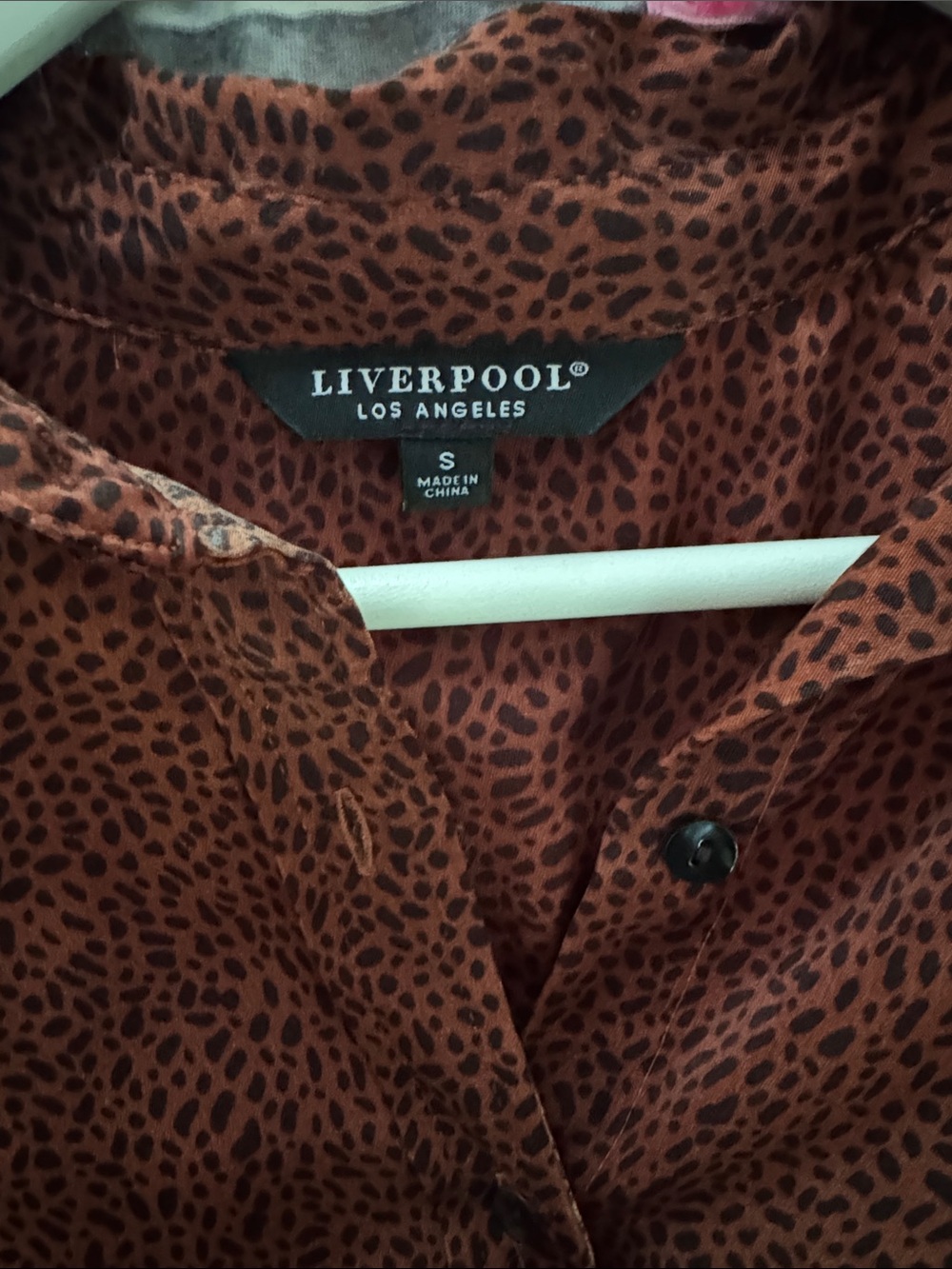 Button-Up Blouse - Picture 2 of 4